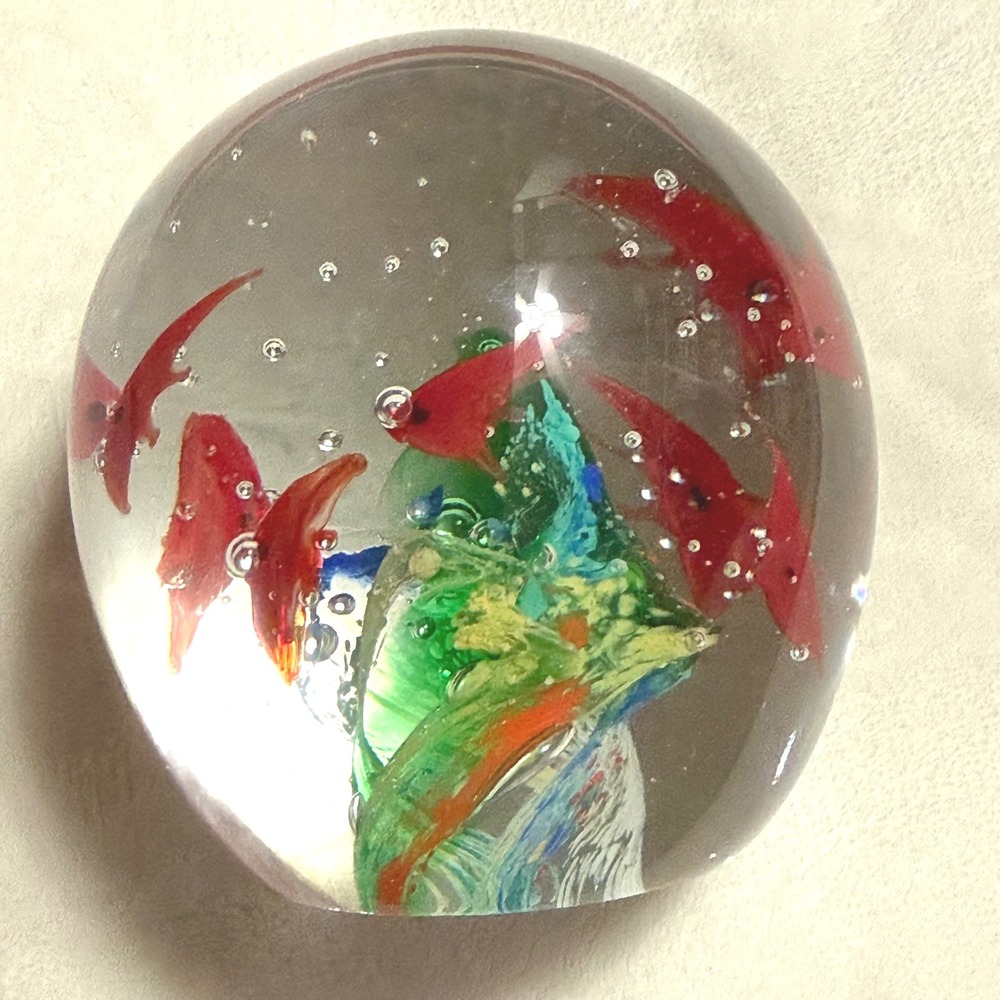 Dynasty Gallery Art Glass Paperweight Red Tropical Fish Coral Reef Bubbles 3.5"